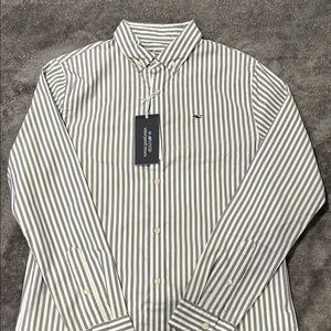 Vineyard Vines Boy’s Navy and White Striped Shirt